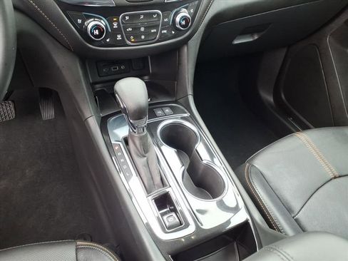 Used 2024 Chevrolet Equinox Premier image 28