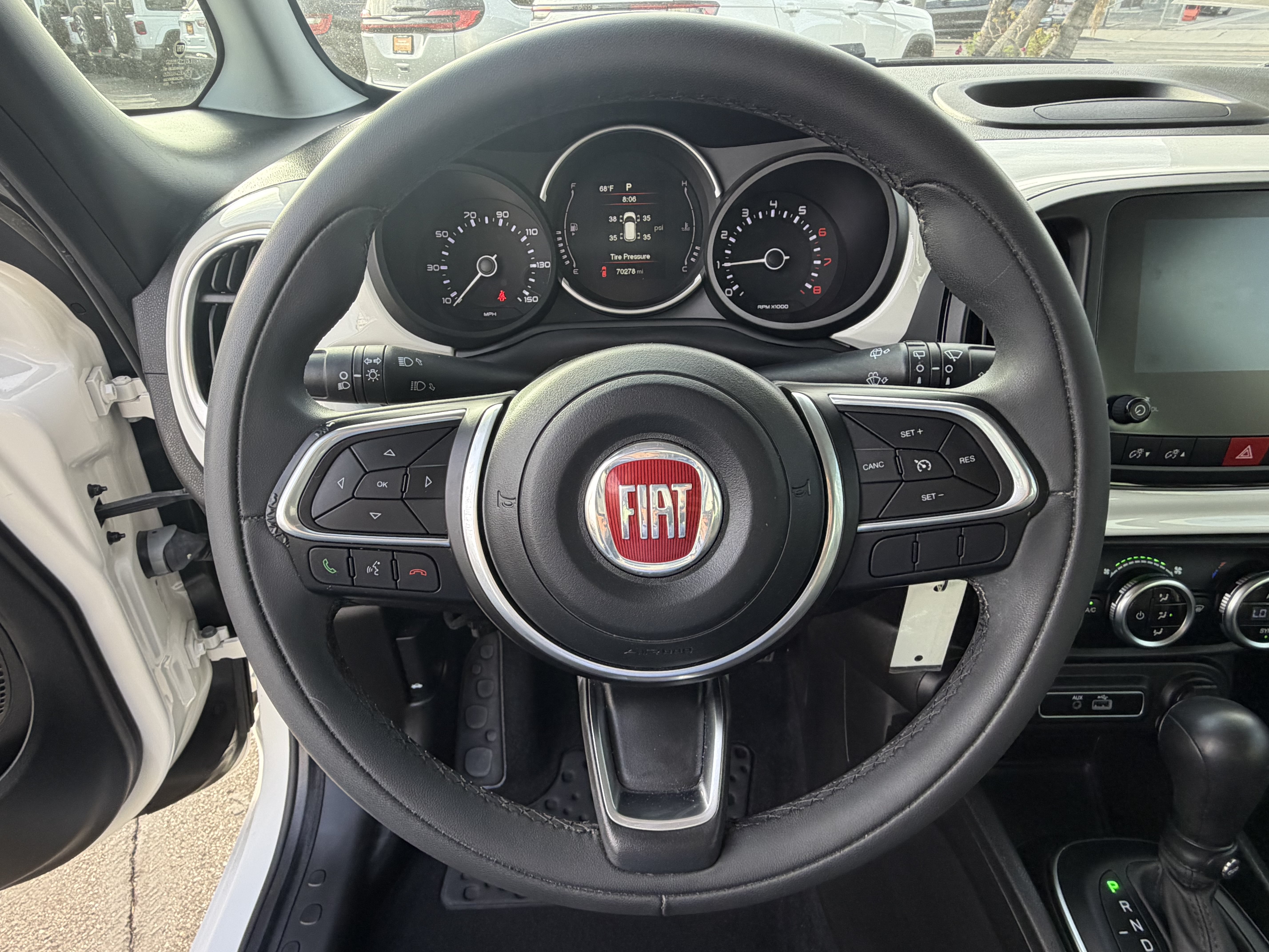 Used 2020 FIAT 500L Pop w/ Premium Group FWD image 26