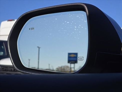 New 2026 Chevrolet Traverse High Country image 32