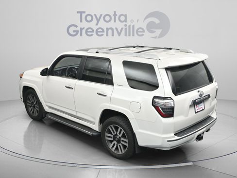 Used 2016 Toyota 4Runner Limited AWD/4WD image 10
