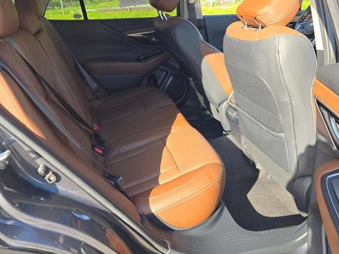 Used 2021 Subaru Outback Touring XT AWD/4WD image 10