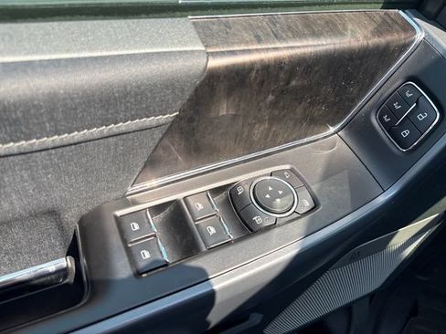 Used 2021 Ford F150 Lariat AWD/4WD image 18