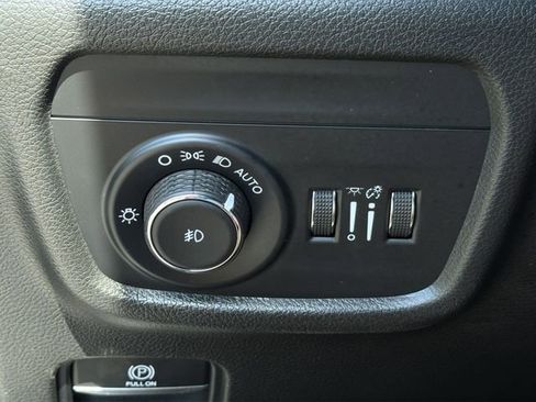 Used 2021 Jeep Grand Cherokee L Limited w/ MOPAR Finishing Package image 31