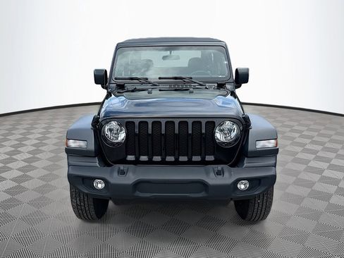 Used 2023 Jeep Wrangler Sport AWD/4WD image 2