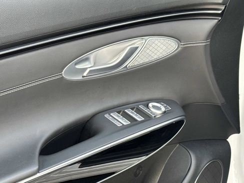 Used 2025 Genesis GV70 2.5T image 19