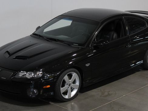 Used 2005 Pontiac GTO RWD image 20