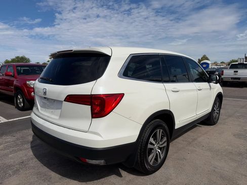 Used 2018 Honda Pilot EX image 11