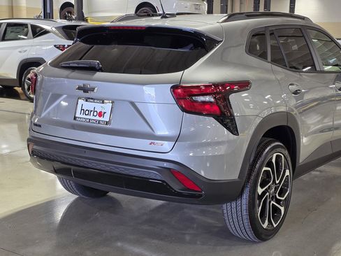 New 2026 Chevrolet Trax RS image 11