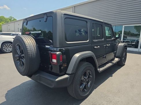 Used 2021 Jeep Wrangler Unlimited Sport AWD/4WD image 7
