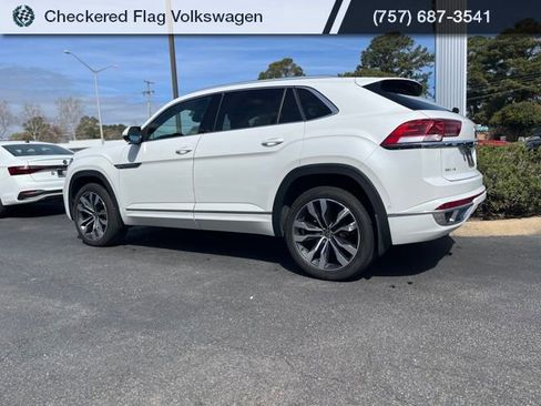 Used 2023 Volkswagen Atlas Cross Sport SEL Premium R-Line image 10