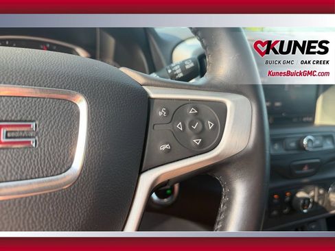 Used 2021 GMC Terrain SLE w/ Driver Convenience Package AWD/4WD image 18