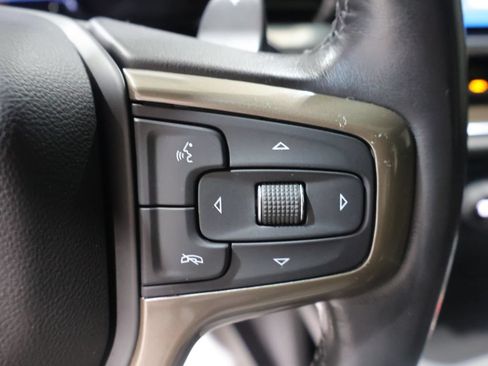 Used 2022 Chevrolet Silverado 1500 High Country w/ High Country Premium Package AWD/4WD image 36