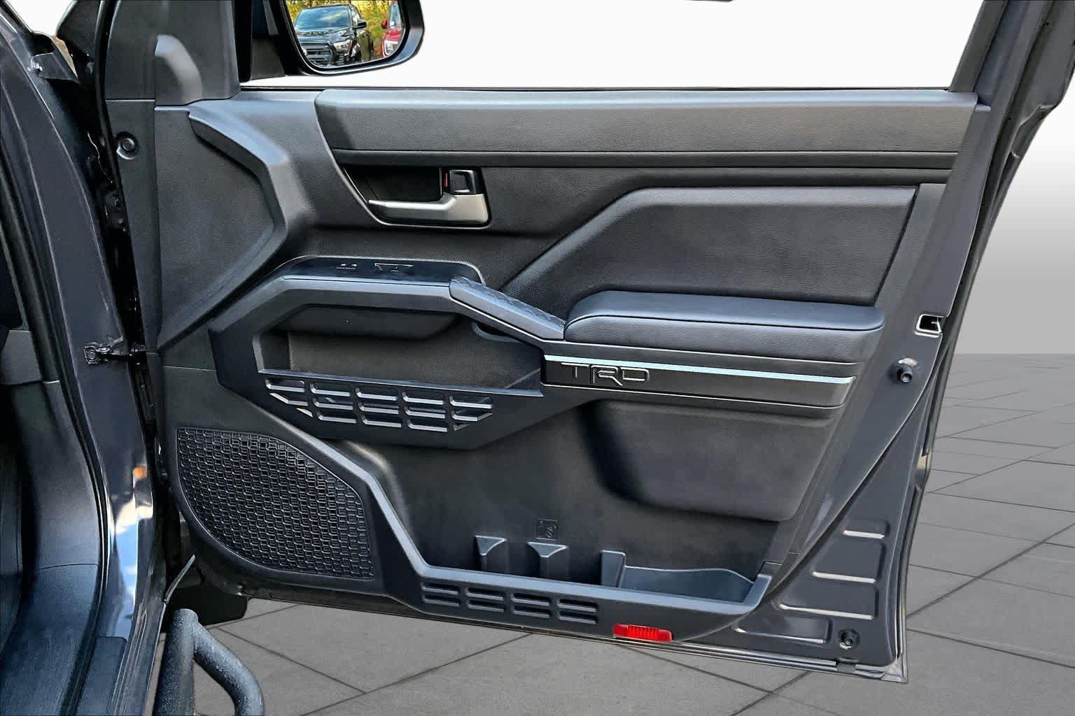 Certified 2025 Toyota Tacoma TRD Sport AWD/4WD image 21