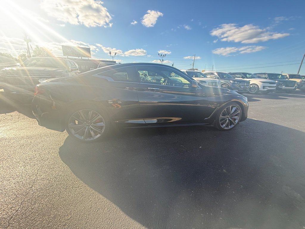 Used 2022 INFINITI Q60 Red Sport 400 w/ Carbon Fiber Package AWD/4WD image 2