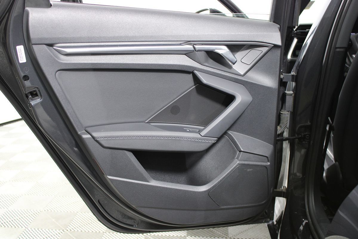 Used 2022 Audi A3 2.0T Premium Plus w/ Premium Plus Package FWD image 34