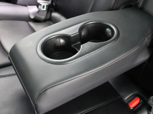 Used 2021 Tesla Model 3 Performance image 39