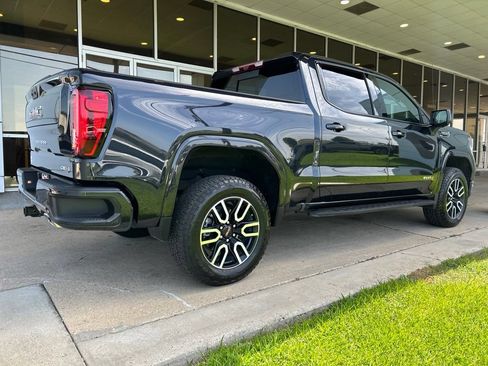 Used 2026 GMC Sierra 1500 AT4 w/ AT4 Premium Package AWD/4WD image 7