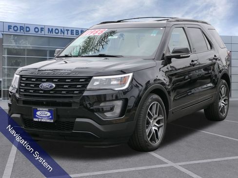 Used 2017 Ford Explorer Sport w/ Equipment Group 401A AWD/4WD image 8