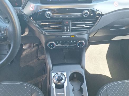 Certified 2025 Ford Escape Active AWD/4WD image 14