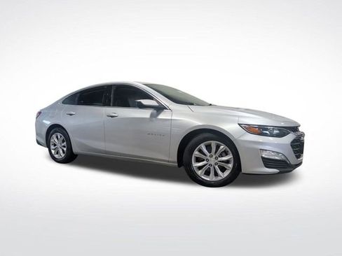 Used 2021 Chevrolet Malibu LT image 39
