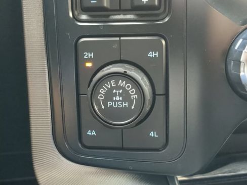 Used 2025 Ford F150 Platinum w/ Equipment Group 702A High AWD/4WD image 30