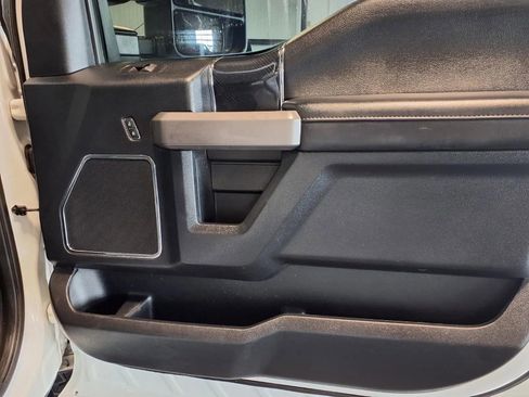Used 2020 Ford F250 Platinum w/ FX4 Off-Road Package image 13