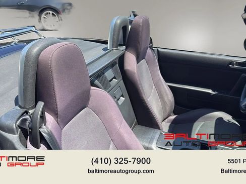 Used 2009 MAZDA MX-5 Miata Sport RWD image 33