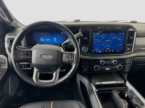 Used 2024 Ford F350 Platinum image 19
