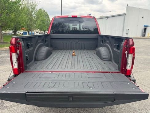 Used 2019 Ford F350 Limited image 9