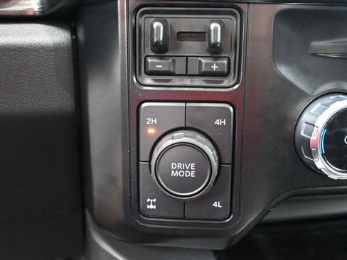 Used 2024 Ford F250 Lariat w/ Lariat Ultimate Package AWD/4WD image 29