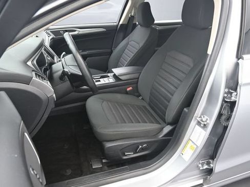 Certified 2020 Ford Fusion SE FWD image 11