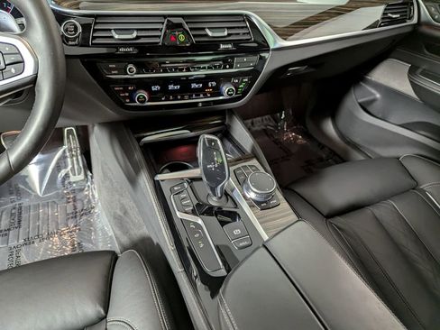 Used 2019 BMW 640i Gran Turismo xDrive w/ Premium Package AWD/4WD image 41