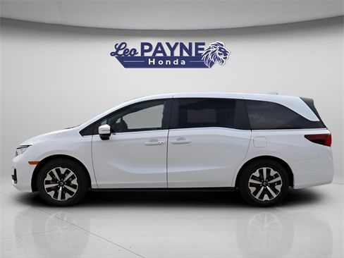 New 2026 Honda Odyssey EX-L image 2