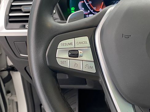 Certified 2023 BMW X4 xDrive30i w/ Premium Package image 17