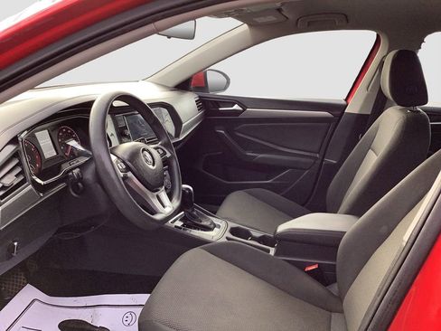 Used 2021 Volkswagen Jetta S image 9