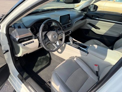 Used 2020 Nissan Altima 2.5 SL image 9