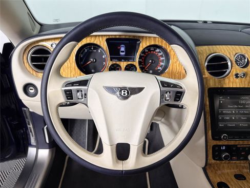 Used 2013 Bentley Flying Spur Flying Spur AWD/4WD image 23