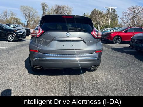 Used 2018 Nissan Murano SV w/ Premium Package AWD/4WD image 13