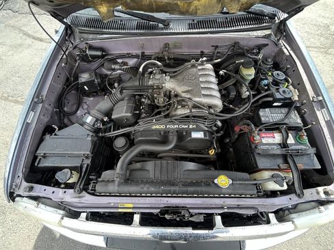 Used 1998 Toyota Tacoma 4x4 Xtracab V6 image 22