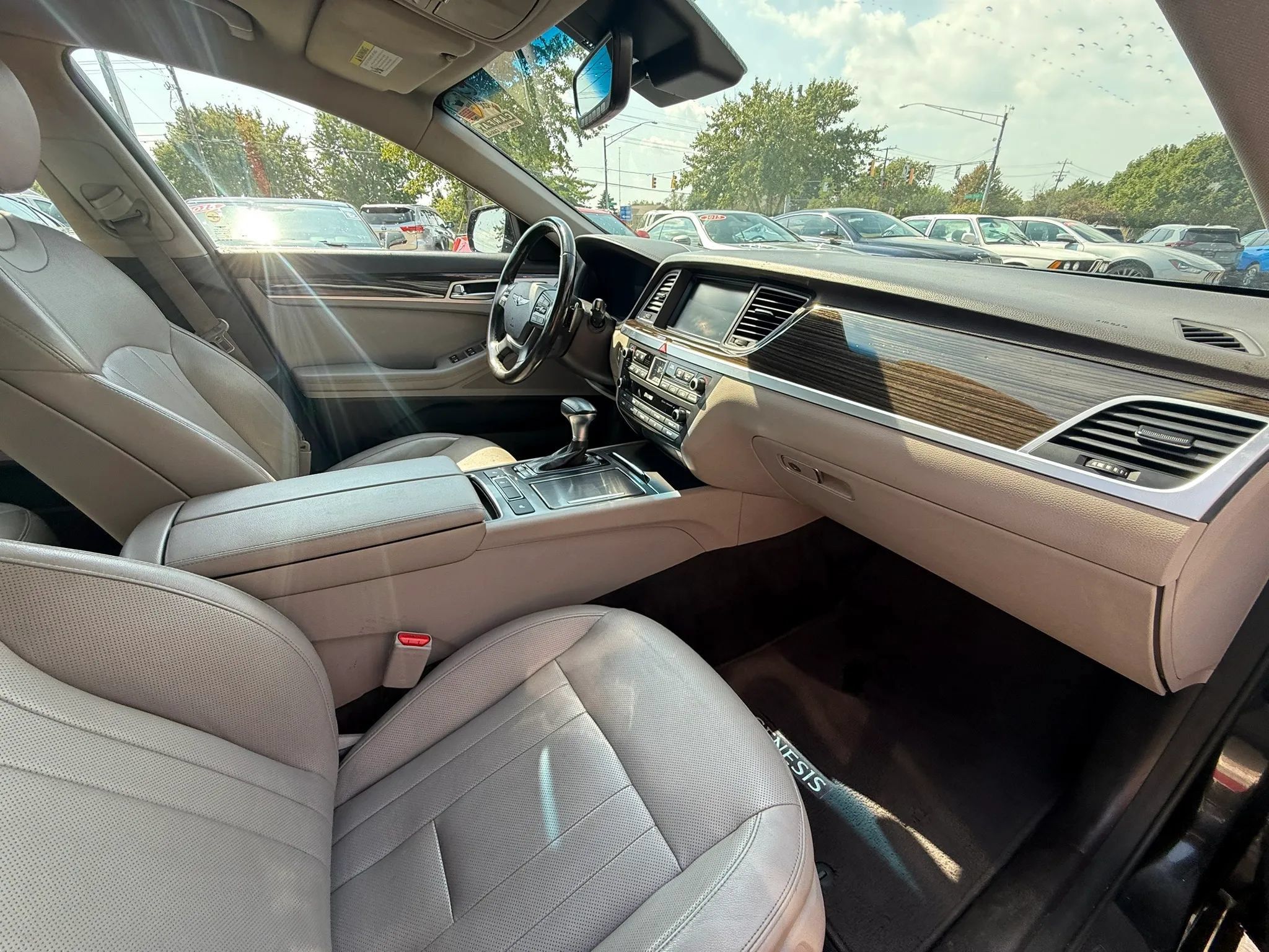 Used 2019 Genesis G80 3.8 AWD/4WD image 12