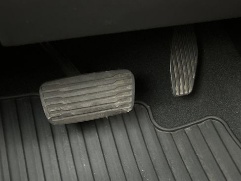 Used 2022 Chevrolet Silverado 1500 RST w/ Convenience Package II image 44