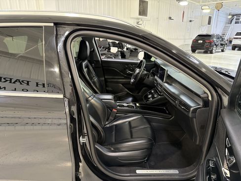 Used 2021 Lincoln Corsair FWD w/ Equipment Group 101A image 13