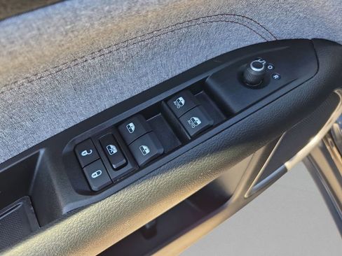 Certified 2022 Jeep Compass Latitude image 13