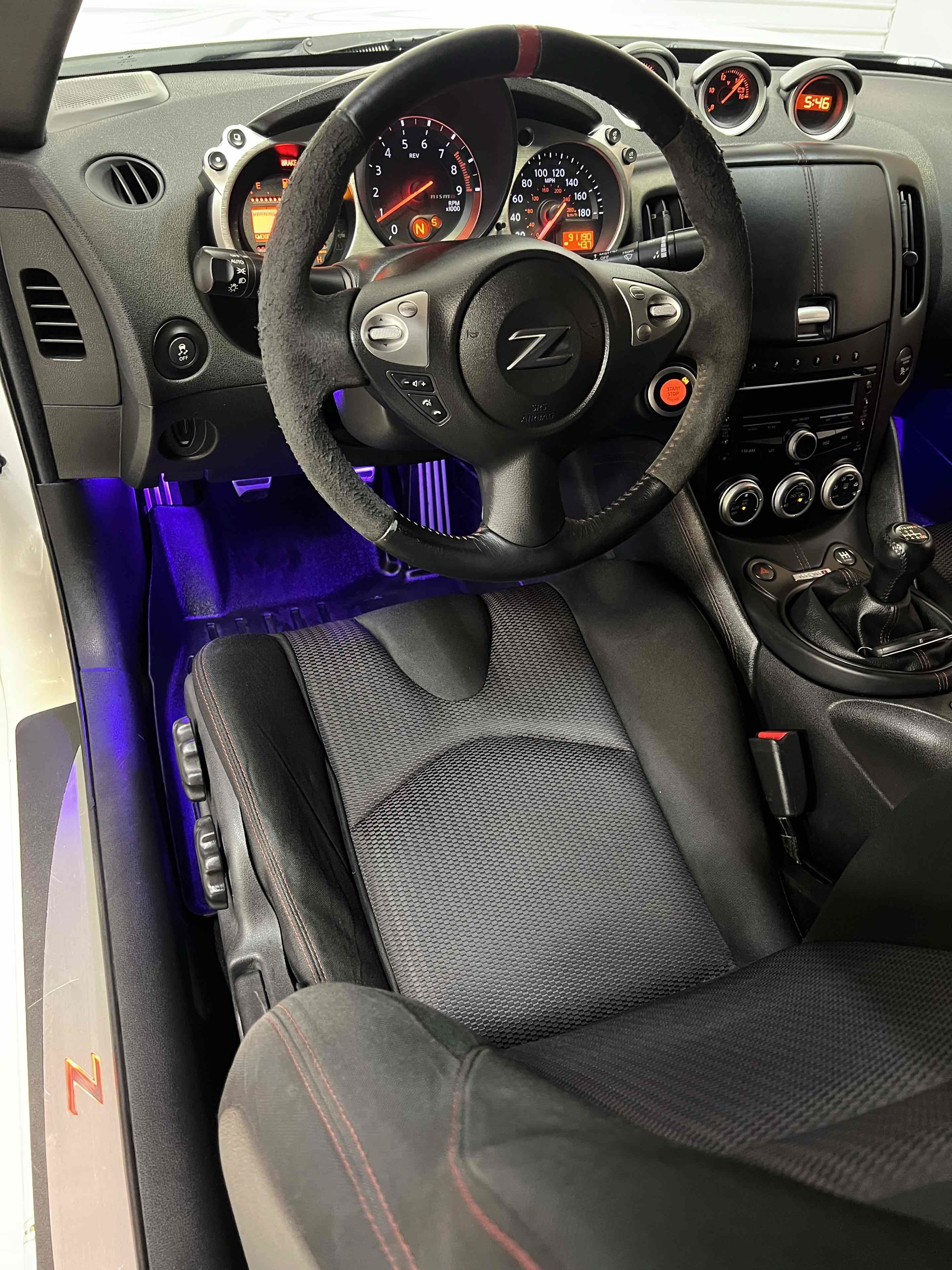 Used 2014 Nissan 370Z NISMO w/ Bose Package RWD image 73
