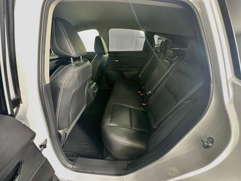 Used 2025 Nissan Murano SV AWD/4WD image 26