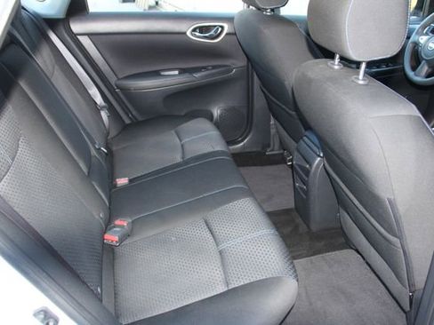 Used 2017 Nissan Sentra SR image 33