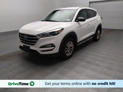 Used 2017 Hyundai Tucson SE AWD/4WD image 1