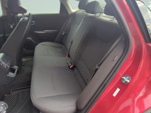 New 2026 Kia K4 LXS image 9