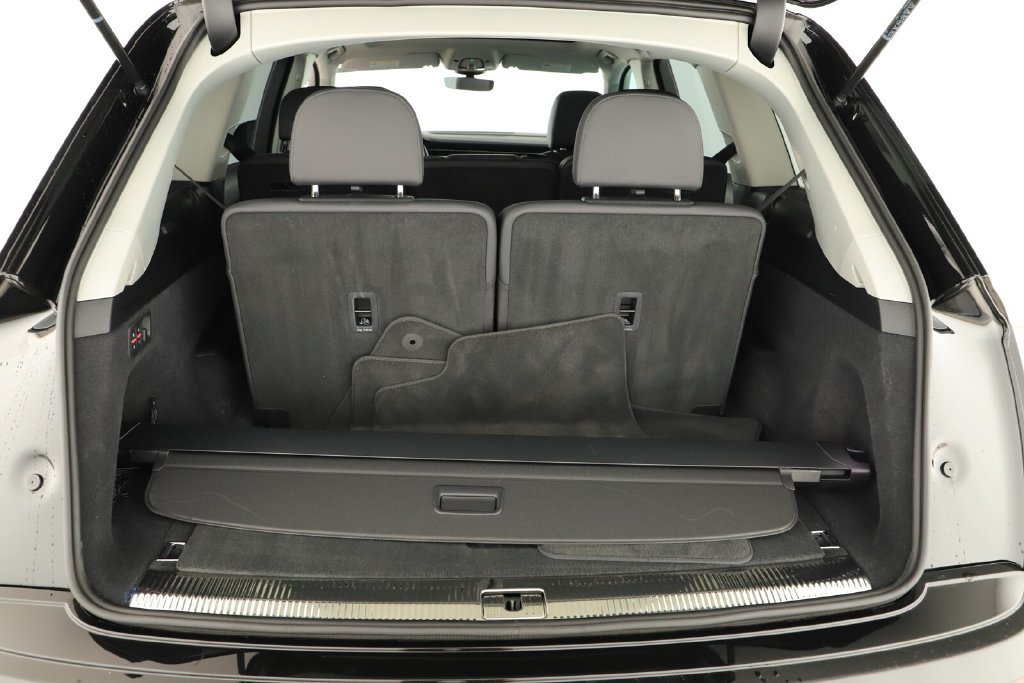 Used 2023 Audi Q7 2.0T Premium AWD/4WD image 29