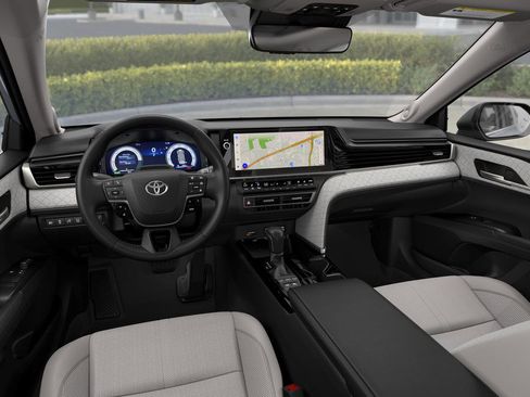 New 2026 Toyota Camry Hybrid AWD/4WD image 34